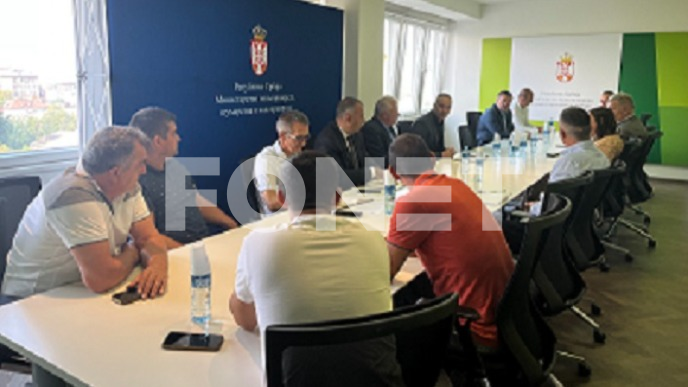 Cena suncokreta za mesec dana